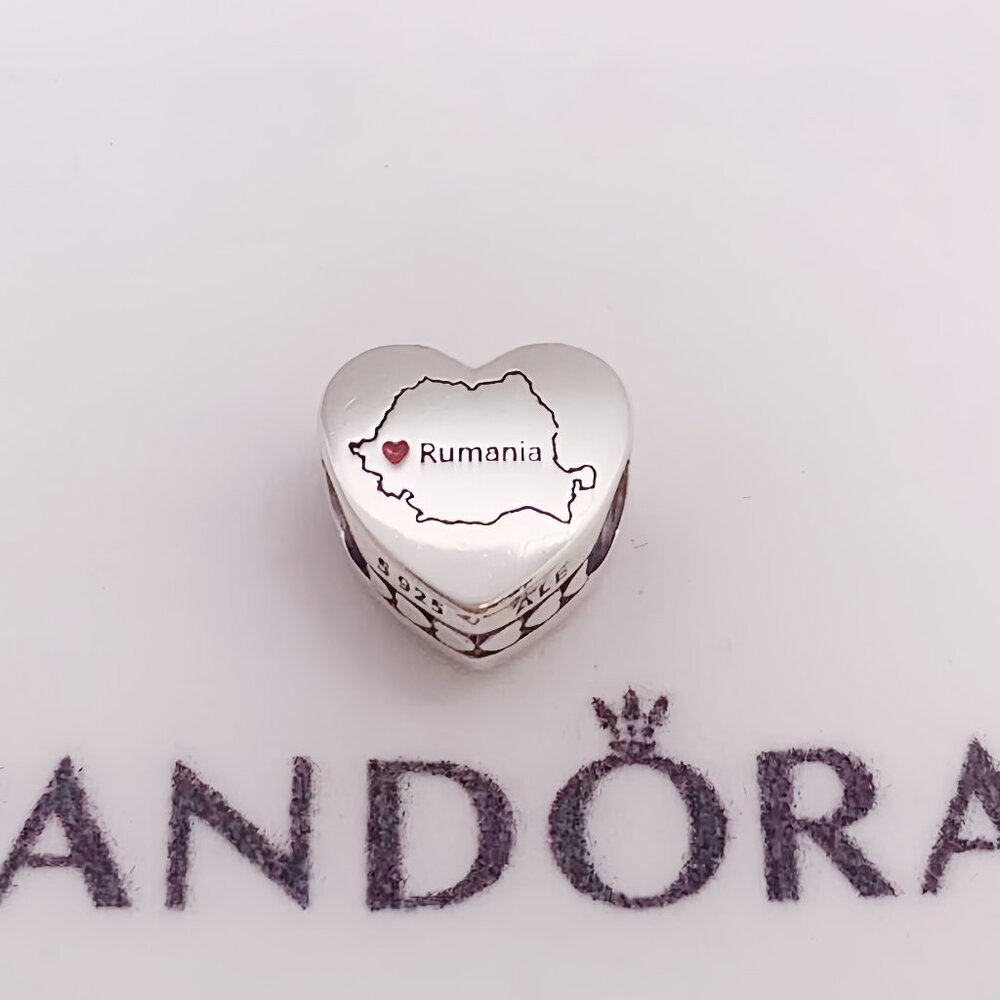 Pandora Rumania  Map I love Rumania  Heart Charm
